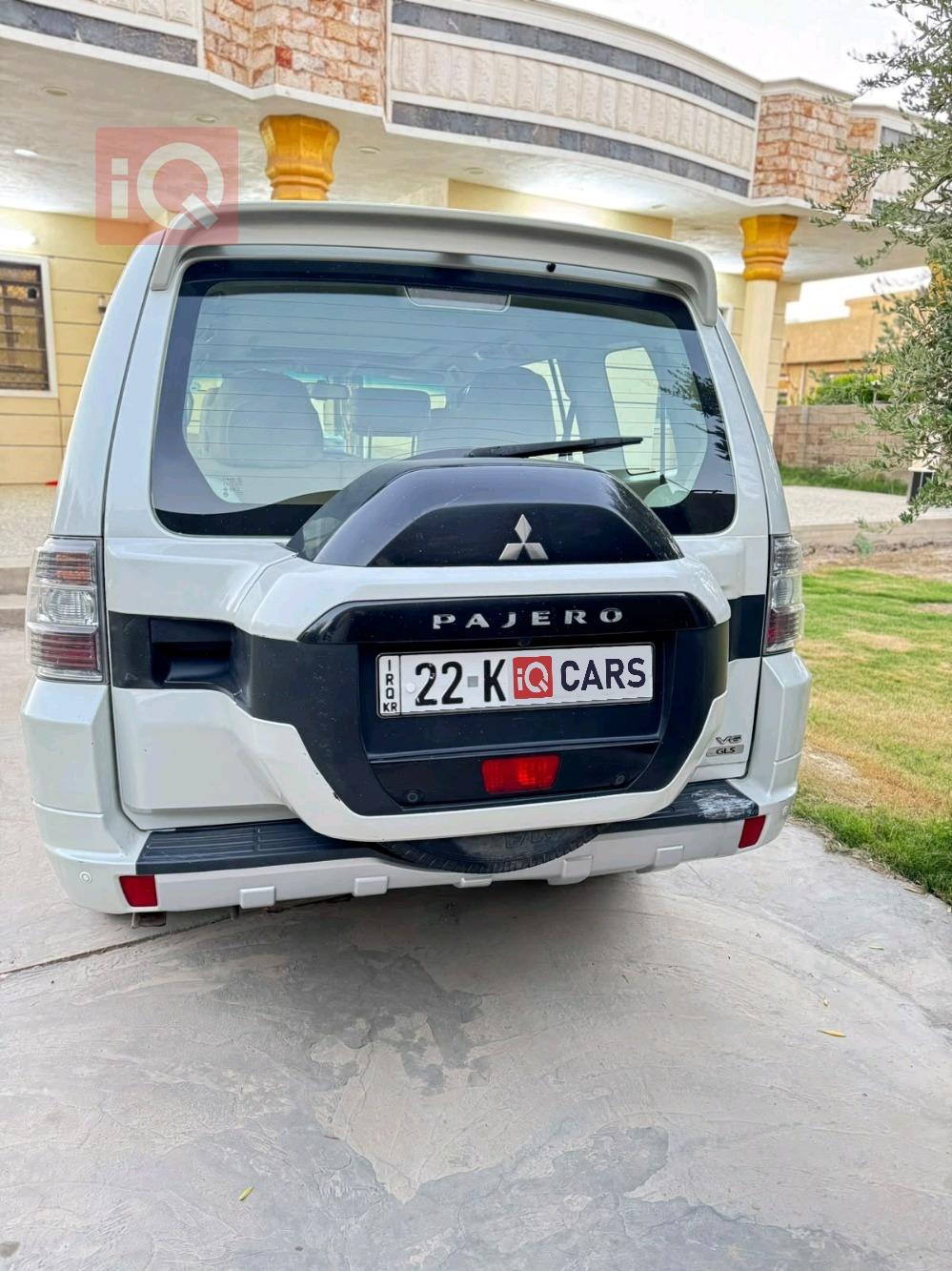 ميتسوبيشي باجيرو